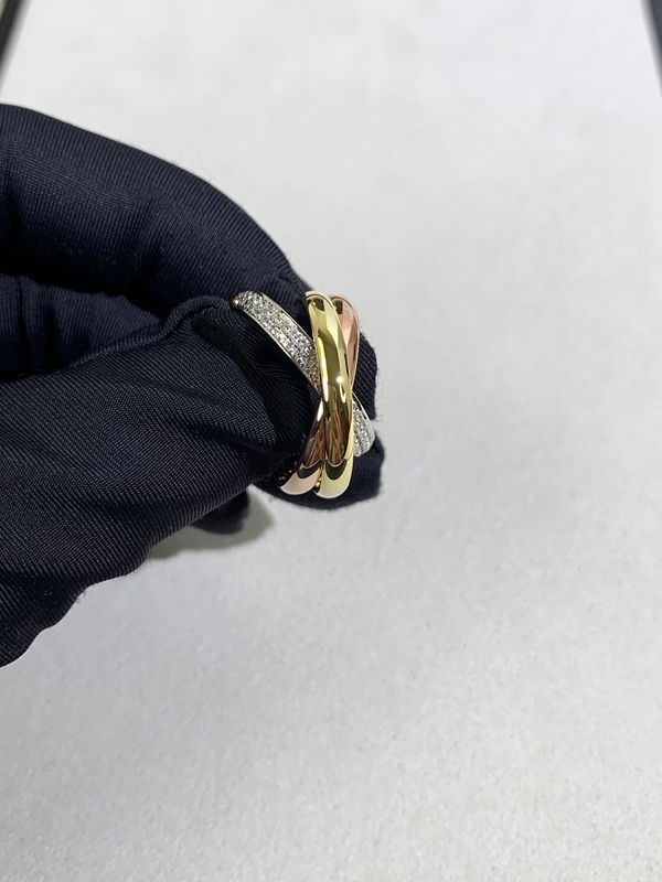 ティファニーアクセサリー全体デザイン